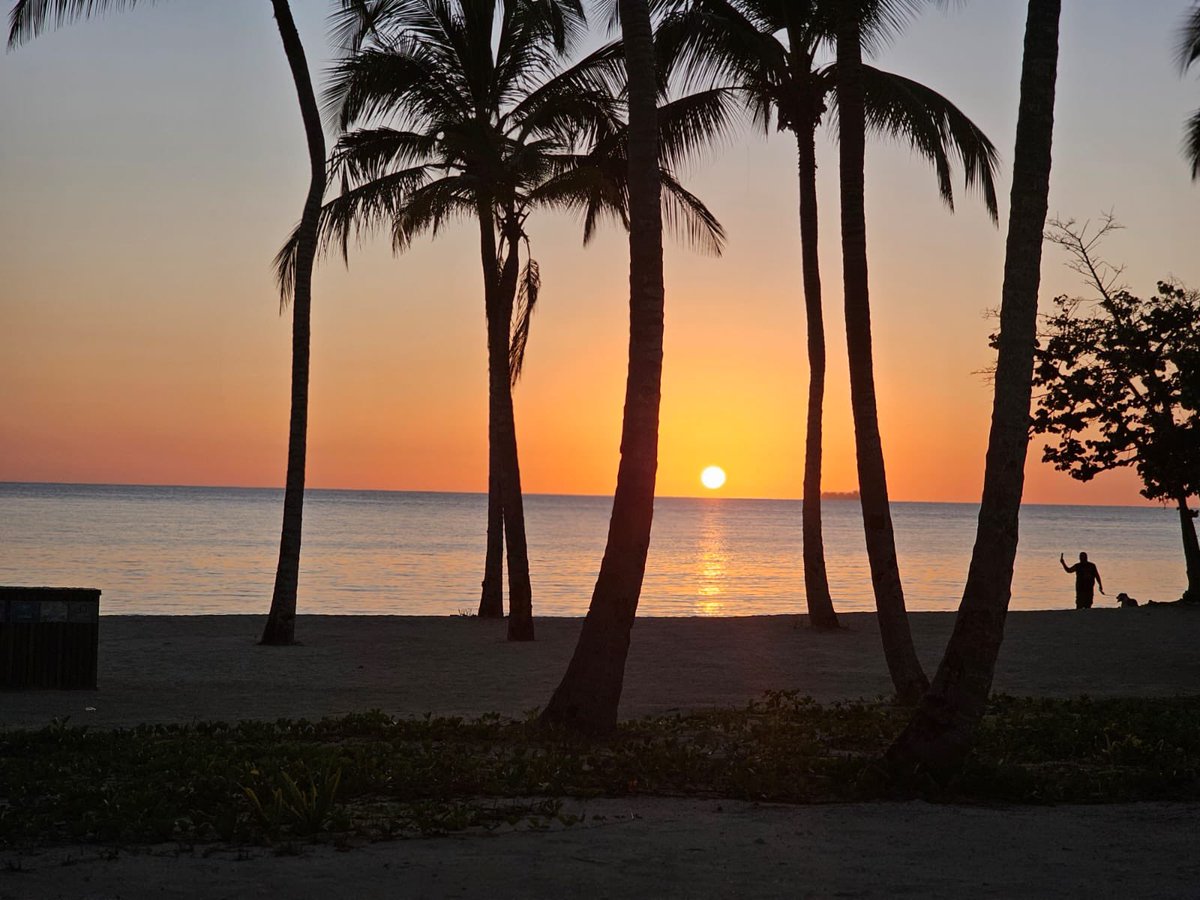 RealHomerd's tweet photo. Los mejores atardeceres los tiene #RepublicaDominicana #RealHomeDominicana https://t.co/WWiTp47U90