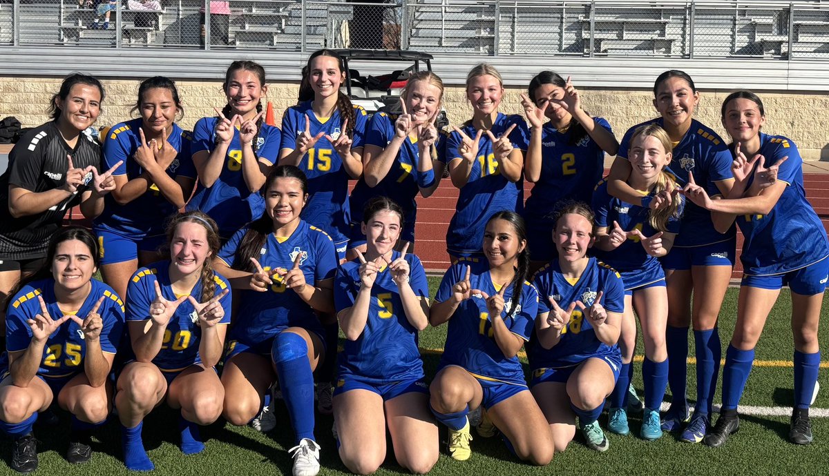 bosladysoccer23's tweet photo. Amazing start to the tournament today by your Lady Pioneers with a clean sweep by all three teams.  
20 goals scored and 0 against https://t.co/dQIrf3rplQ