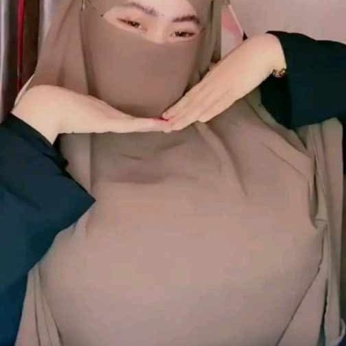 DiahDiahbjb25's tweet photo. #NewProfilePic https://t.co/OBRokN6MdC