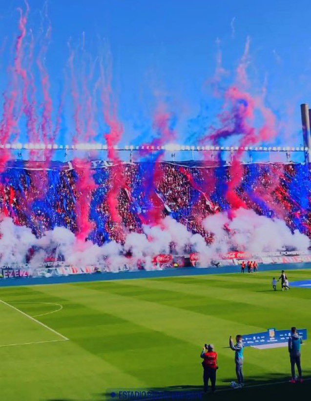 EZEQUIEL: Ante un nuevo aniversario de tu partida,sigo extrañandote sigo pensando q cada vez falta menos para encontrarnos,Pero ahora podes hacer algo desde tu lugar para q nuestro bendito club, tenga un buen año!💙❤️