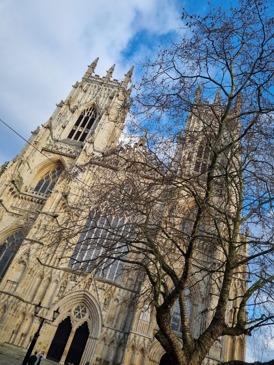 Elleydoll's tweet photo. Really need a visit to #York this up coming year.... https://t.co/tanINRZgRn