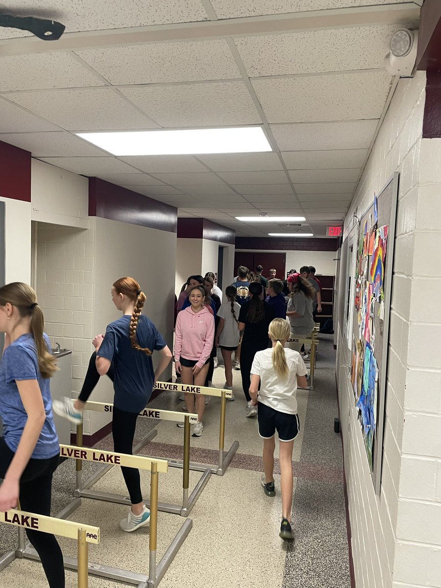 Brit Dewey tweet media