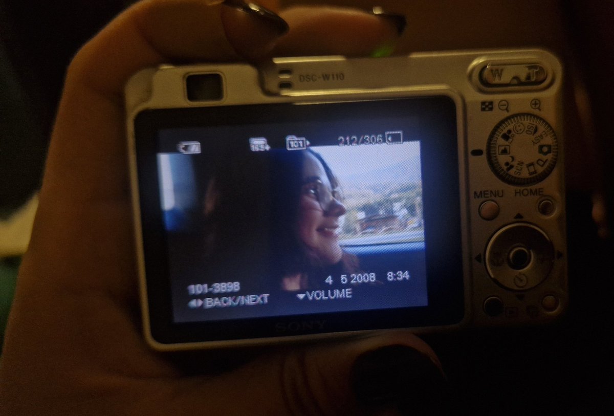 mpmaaria's tweet photo. te amo inteira! https://t.co/h7hGb2hdhK
