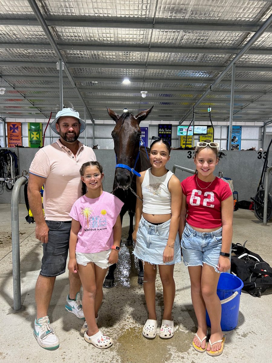 Riverina Paceway tweet media