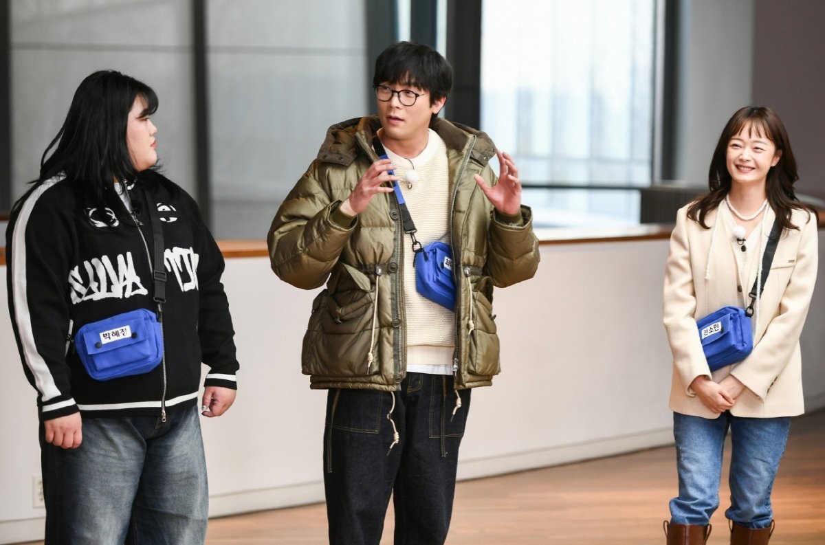 jsmtadpoles's tweet photo. #RunningMan ep 736 preview photos with So Min 😍

Who's excited to watch??? And who's watching for the first time again after So Min's graduation? 😁💕

© SBS

#JeonSoMin #전소민 https://t.co/nhWqEMgxEE