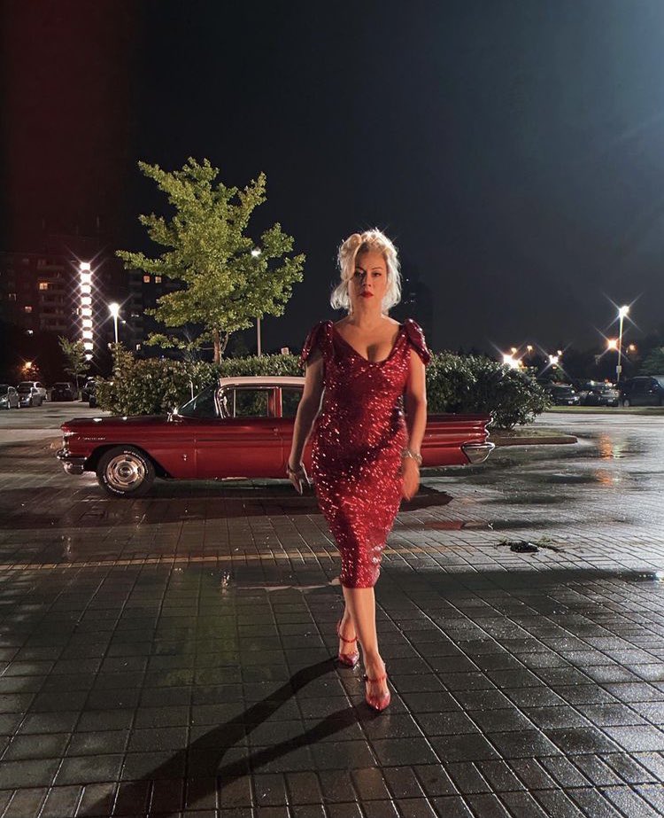 Jennifer Tilly and Chucky updates tweet media