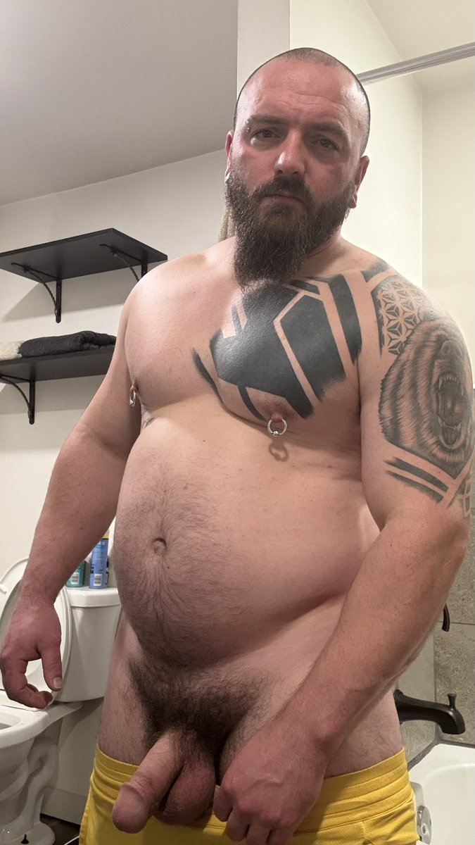 Is it #thirstythursday or is it #thiccthursday? Maybe it’s both 🤷🏼‍♂️