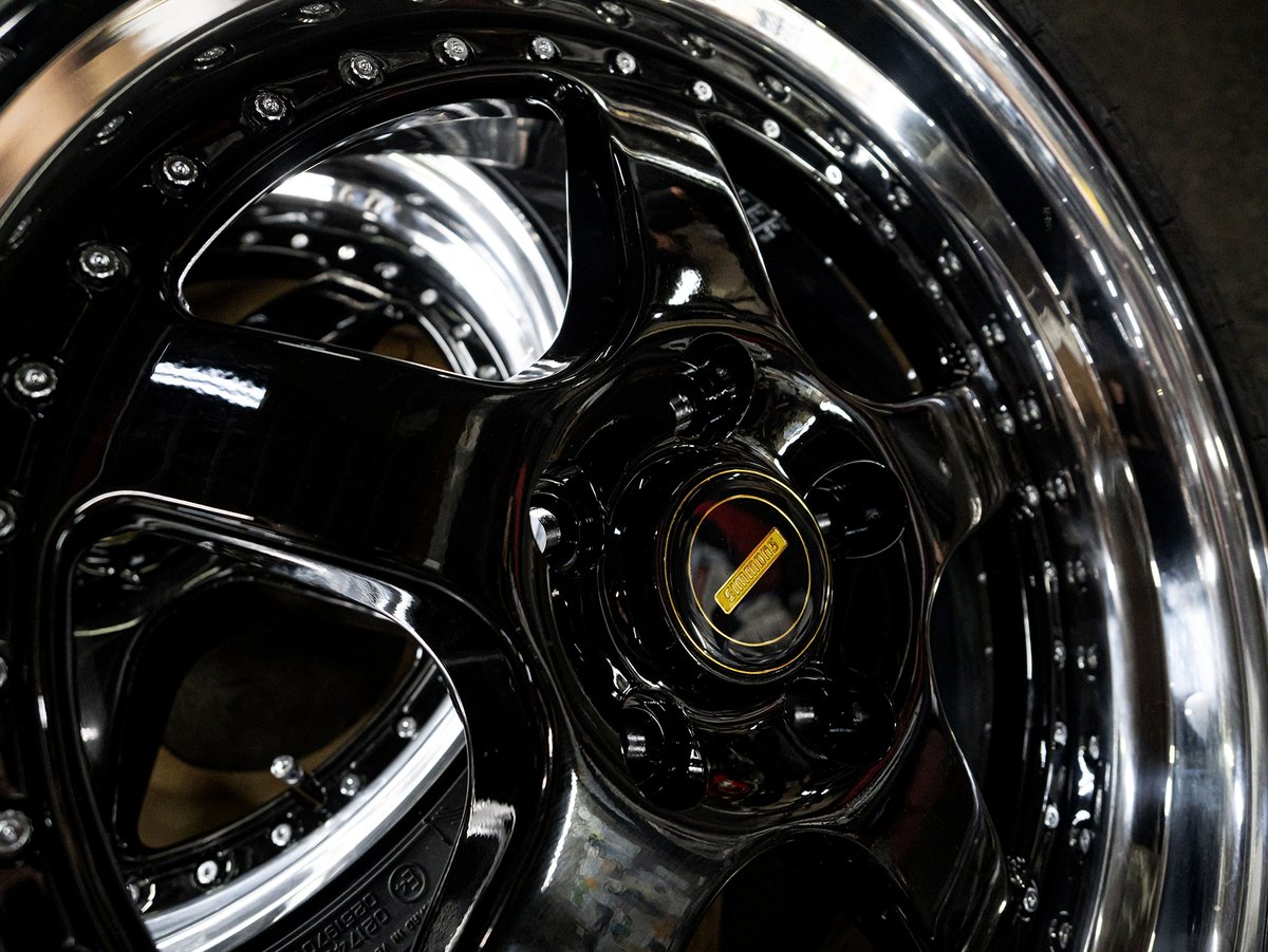 Simmons_Wheels's tweet photo. Simmons FR-1 Wheel and Tyre Package 🔥🔥

Gloss Black Mirror Lip
18 Inch

Tyres 
Nankang Noble Sport NS20
225/35R18

#satinblack #silverwheels #newrims #freshwheels #tuesday #friday #wheeloftheweek #sydneyrims #wheelsandtires #sydneytireshop #18inchrims #tempetyres https://t.co/W4qXnV5D5T