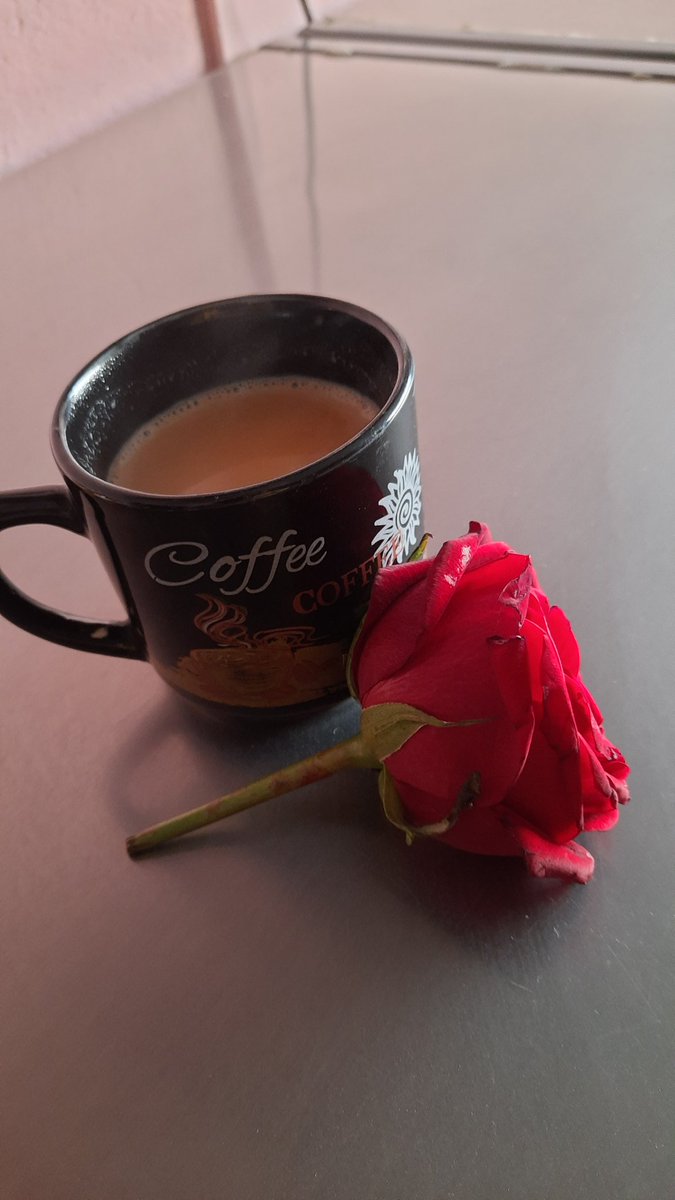 तिमिलाई म सधैं  सम्झिरहेने छु।साथ नपाए पनि याद त पाएकाे छु:)😊❤️