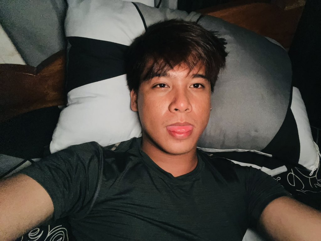 Grabe ang negro😭😂