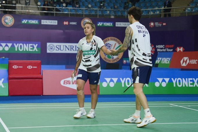 ticmint's tweet photo. We have our first Semifinalists of the #YONEXSunriseIndiaOpen2025 🏸✨

Malaysian 🇲🇾 Mixed Doubles pairs Chen Tang Jie/Toh Ee Wei and Goh Soon Huat/Lai Shevon Jemie rack up quick wins to start the day! 👏👏👏

#badminton #yonexsunriseindiaopen #ticmint https://t.co/qfyokcCXWd