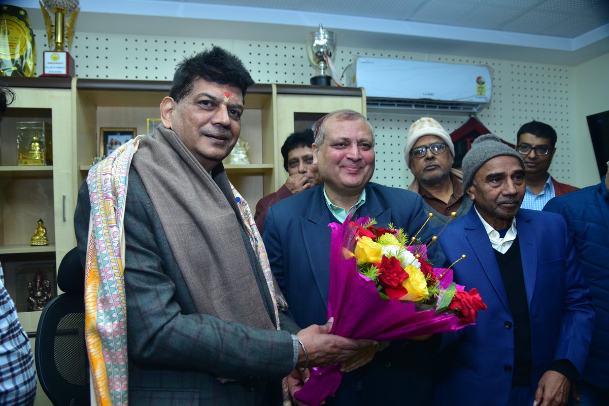 PpuMedia's tweet photo. माननीय कुलपति प्रो. शरद कुमार यादव ने संभाला पाटलिपुत्र विश्वविद्यालय का अतिरिक्त प्रभार। https://t.co/xsM78jvCC2