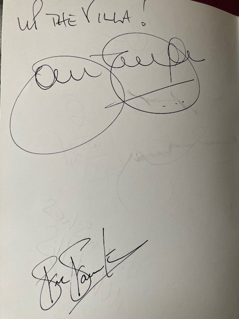 robbishopavfc's tweet image. It&apos;s the final day of my auction on behalf of @avfpc1874. The bidding on this unique item, containing 55 signatures, is now at £200. Any further bids, please, by 5.00pm. Today&apos;s autographs: @JohnGregory77, Steve Staunton, @JUANPABLOANGEL, Hendrie, Aspinall. #AVFC