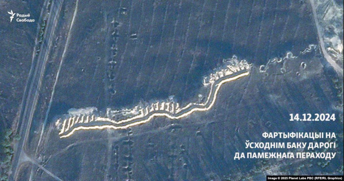 Hajun_BY's tweet photo. Another defense line appeared in Belarus 6 km from the border with Lithuania? New satellite images

@svaboda published fresh satellite images of the section of the Belarusian-Lithuanian border near the Hozhski training ground (Hrodna region), taken by Planet Labs on December 14, 2024. 

They show that new fortifications, including a 340-meter-long ditch, trenches and fortifications, appeared 6 km from the border with Lithuania in the northwestern part of the training ground. They are located on both sides of the R42 road and are probably still under construction. 

The media notes that they began to dig the trenches there back in 2022-2023. However, the territory where they are located is not de facto part of the Hozhski training ground, but is part of the Horadzenskaya Pushcha national landscape reserve.

Recall that in December, we wrote about the secret visit of the Belarusian military and officials to Bryansk region, where they studied the Russian experience of the construction of fortified areas. Then it was also noted that a new fortification would be created in Hrodna region, which was mentioned by the head of the main department of combat training of the Belarusian Armed Forces back in January 2024. Also recall that such fortifications have been previously created in Homiel and Brest regions of Belarus. And the “Khrenin’s line” near Zhabinka (Brest region) is regularly used by the military during trainings.