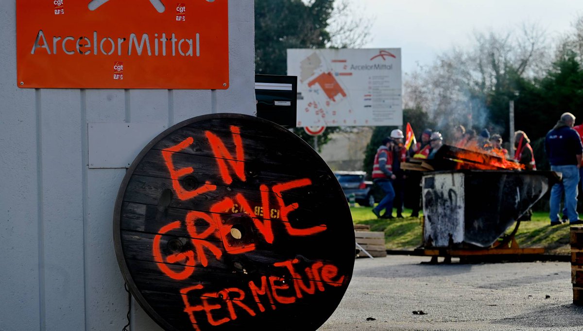 ✊ Face aux licenciements, plusieurs fédérations CGT organisent une action le 22 janvier devant Bercy.

Nouvelle étape pour faire entendre la voix des travailleur·euses face à la logique de rentabilité qui sacrifie emplois savoir-faire et environnement

🔗 tinyurl.com/47xzu7fv