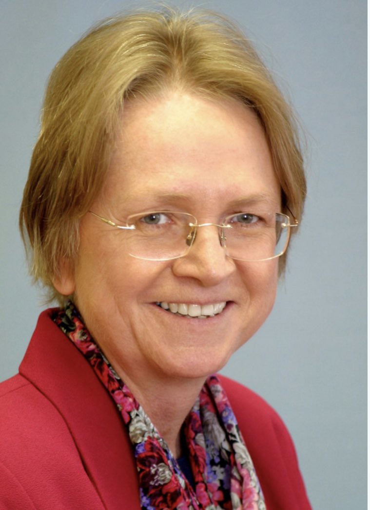 Congratulations to Dr Meryl Williams on receiving the Margarita Lizárraga Medal - ‘Her inspirational leadership and mentorship are heralding a new generation of leaders in gender in fisheries and aquaculture’ <a href="/ACIARAustralia/">ACIAR</a> <a href="/WorldFishCenter/">WorldFish</a> icsf.net/yemaya/gender-…