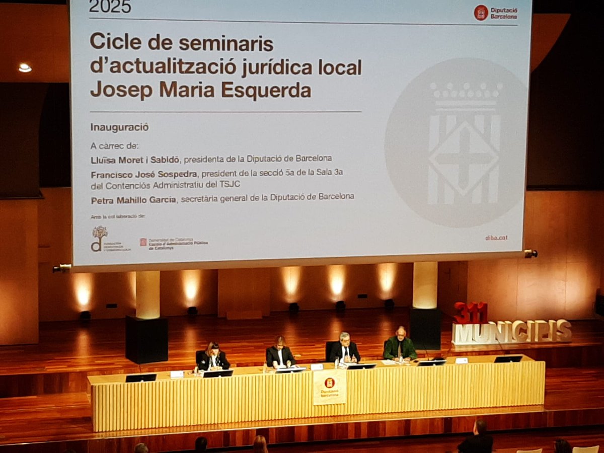 FormacioDIBA's tweet photo. ⚖️ Cicle de seminaris d'actualització jurídica local Josep Maria Esquerda 2025 en col·laboració amb la @fundlocal i l'@eapccat.

Primera sessió inaugurada per @LluisaMoretSabi, presidenta de la @diba. https://t.co/bjyUaqmRdQ