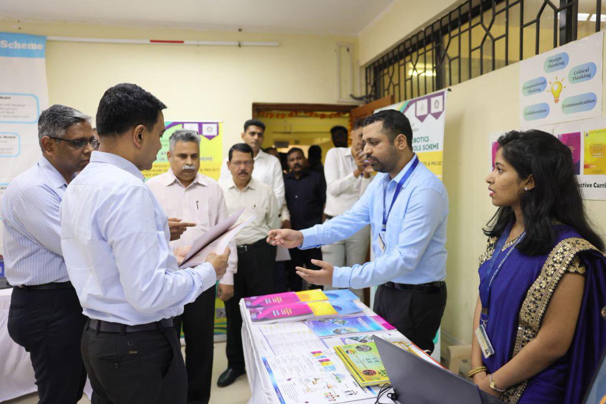 DrPramodPSawant's tweet image. I am glad to launch the educational resources and products of #CARES - Coding &amp;amp; Robotics Education in Schools Scheme, and to distribute prizes to the winners of the #GoaCodes2024 competition, in the presence of Education Secretary Shri Prasad Lolayekar, Director of DTE Dr. Vivek