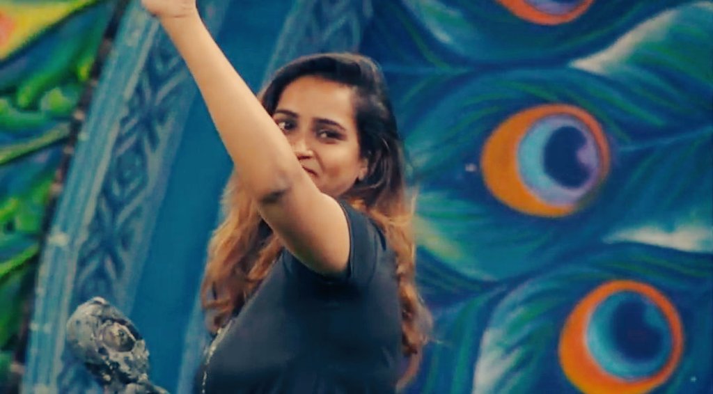endrum_tamizh's tweet photo. #Jack - 3 M Tweets
#Jacqulinelydia𓃵 - 190000 tweets
Jack space - 12 hours 22000 attendees
This will never happen ever again 

#Jacqulinelydia𓃵
🔥🔥🔥🔥🔥🔥🔥🔥🔥🔥

#BiggBossTamil8 https://t.co/NrO0qQqTbS