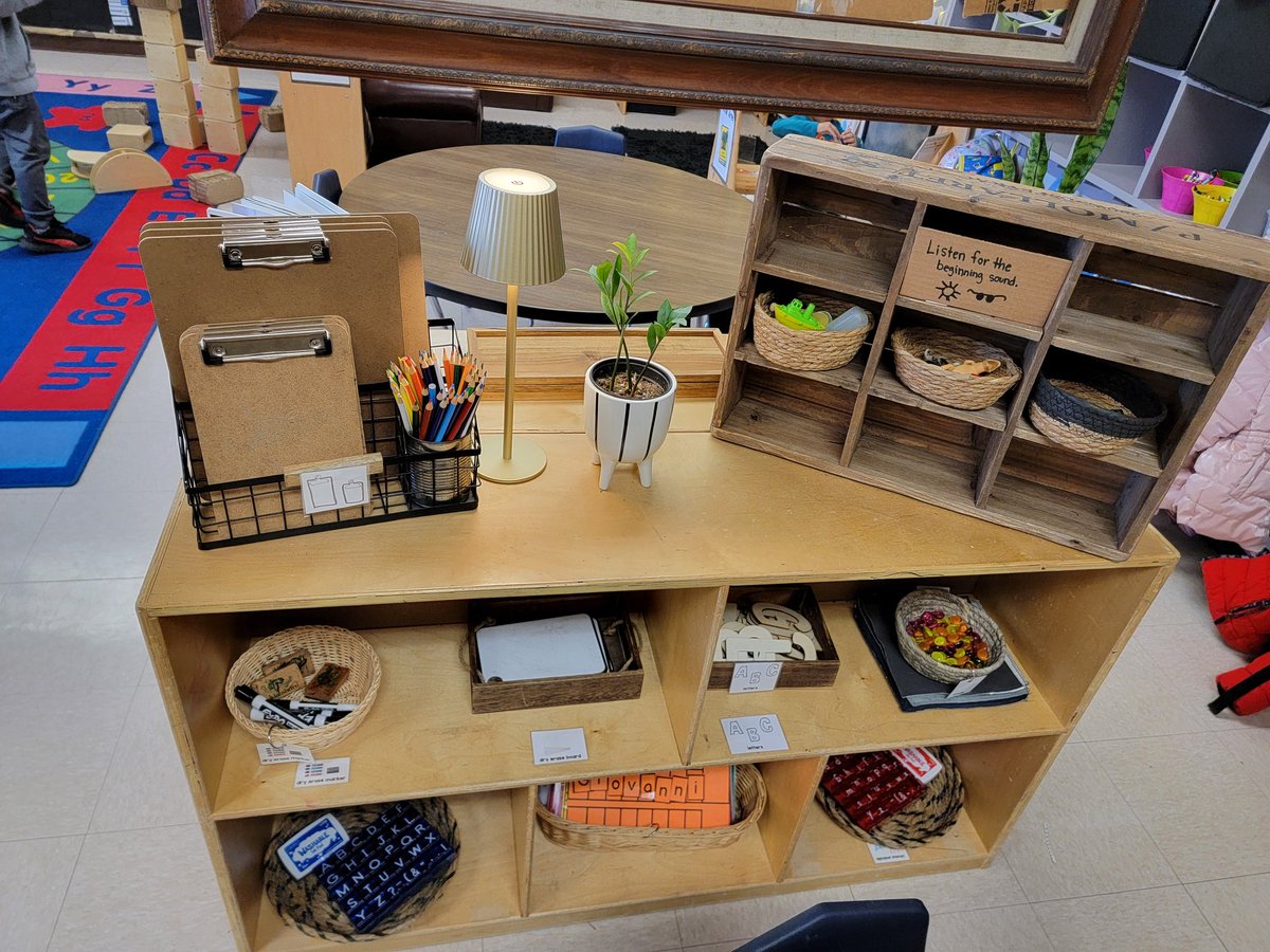 Our Prek teacher, Ms. Castillo at Mary Hull is incredible!  Her learning environment is also topnotch!  Engaging, purposeful, and full of learning opportunities!  #inspiring <a href="/NISD_ECE/">Northside ISD Early Childhood Education</a> <a href="/NISDMaryHull/">Mary Hull</a>
