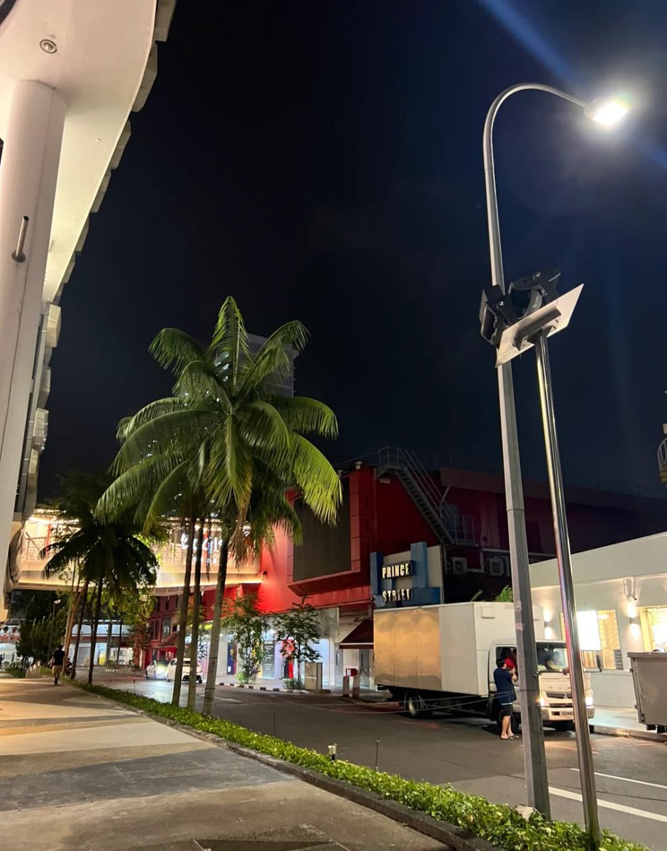 Daisychen88S's tweet photo. Miami at night is intoxicating https://t.co/i8GOjI3h9S
