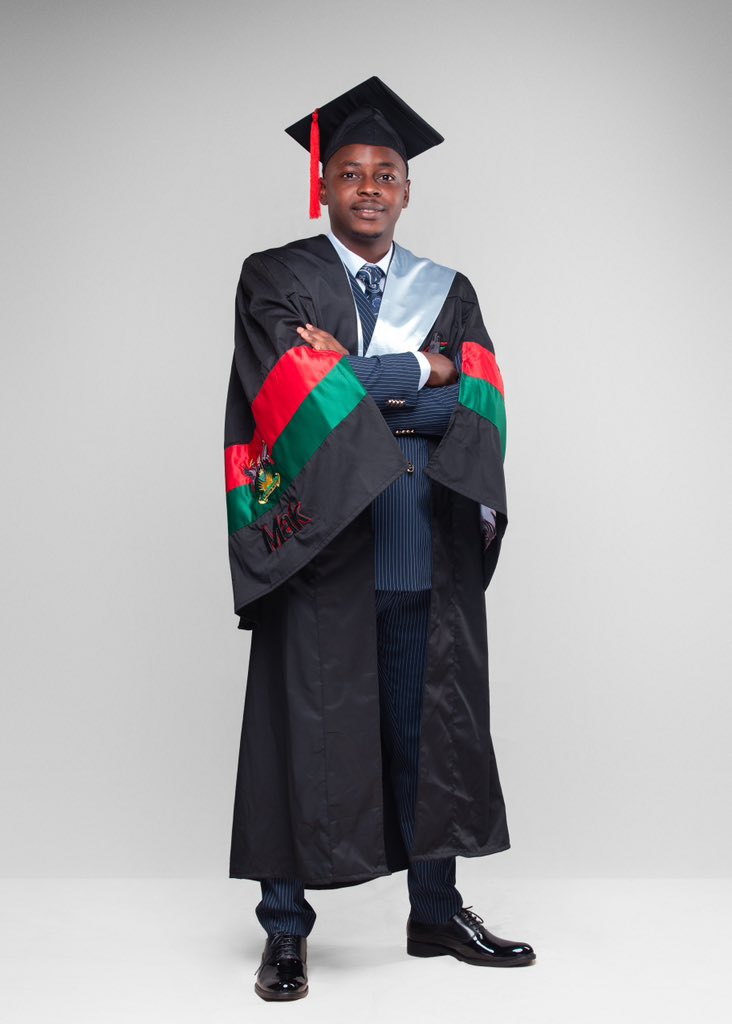Today let’s congratulate our own Jeff Mwesigwa Kasozi on graduating with a BSc  Civil Engineering from CEDAT Makerere University

While in High School Jeff played cricket for Ntare School and Ndejje SS and has recently served as an online scorer

Congs Jeff🍾🎉🎊
#CricketUganda