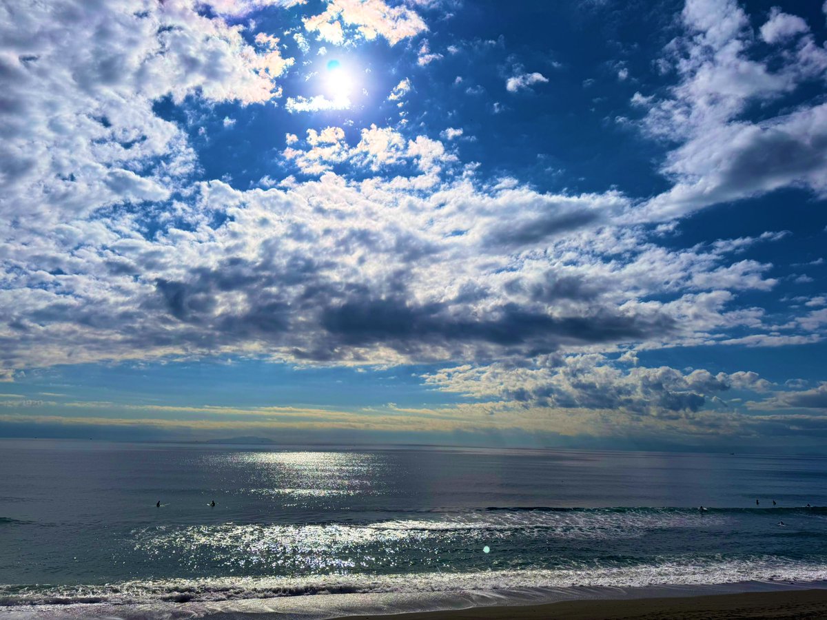 haluna_sea's tweet photo. 晴れの日の海はやはり美し!!
今日はサーファーの方多かったなー🏄♀️🏄♀️
#SEAPIC https://t.co/vCeyEeRjaz