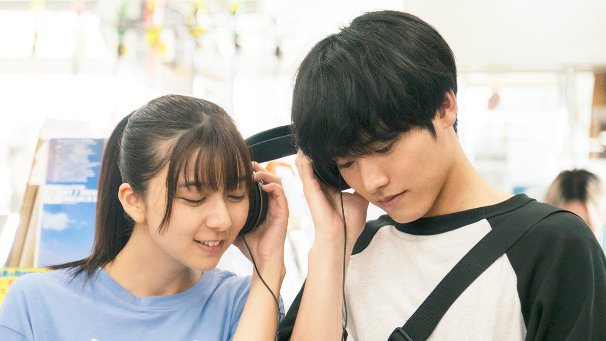 always_sleepy58's tweet photo. 映画「366日」🌊🎧️

ずっっと楽しみにしていた作品なので、映画館で堪能できて幸せでした✨
丁寧に描かれる色んな愛の紡ぎ方、どこまでも広がる美しい沖縄の海、そんな沖縄で生まれたHYの名曲の数々。
ハンカチを2枚、いや、タオルを準備してぜひ映画館へ🥲

@366movie 
#映画366日をすべての人へ https://t.co/DTniaKDIiT