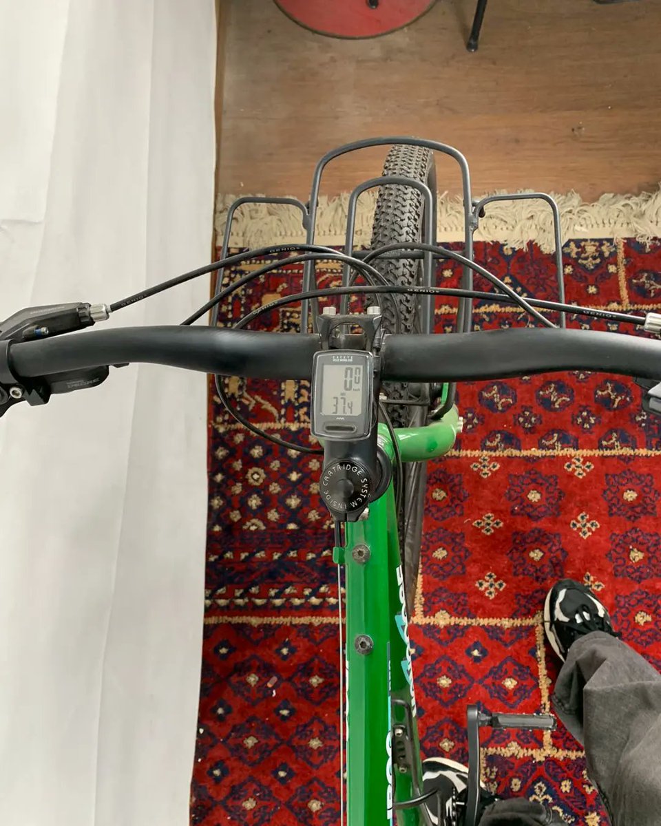 dwinartos.shop tweet media