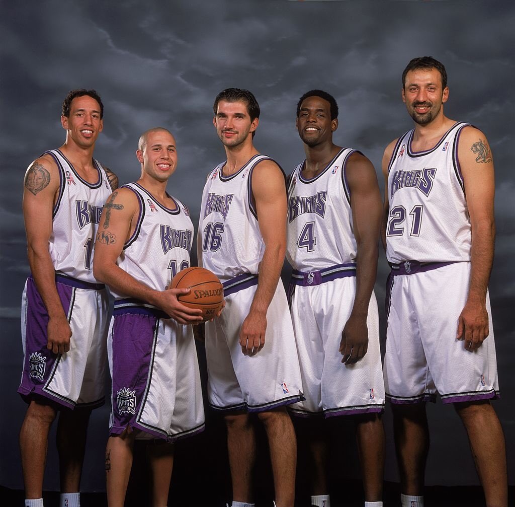 NBAMemes's tweet photo. The Sacramento Kings since they fired Mike Brown... https://t.co/buen35uNT9