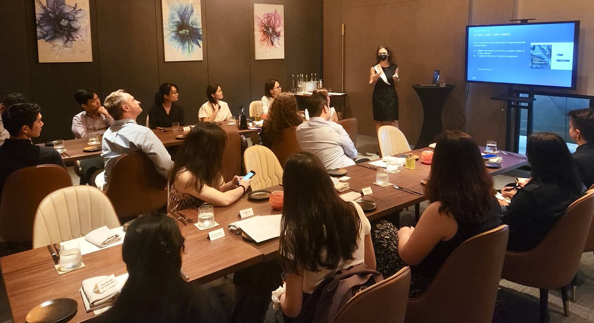 Valerie R. Wagoner tweet media