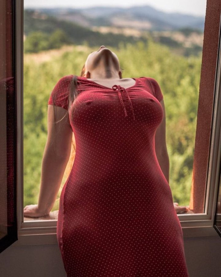 GheO0rOaQAAYqTb?format=jpg&name=900x900