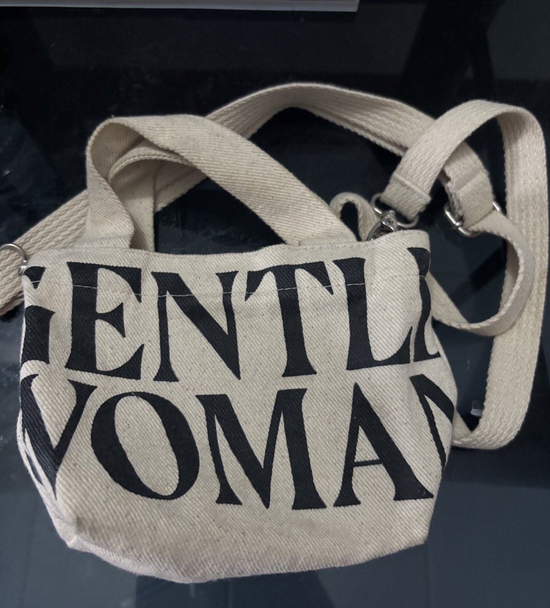 missuyouu's tweet photo. ปล่อยต่อเบบี้gentle 300รส(ไม่ได้ใช้เลย)🪼
#ส่งต่อgentlewomen #Gentlewomanส่งต่อ #ส่งต่อกระเป๋า #ส่งต่อเสื้อผ้า https://t.co/pPmwz8amNh