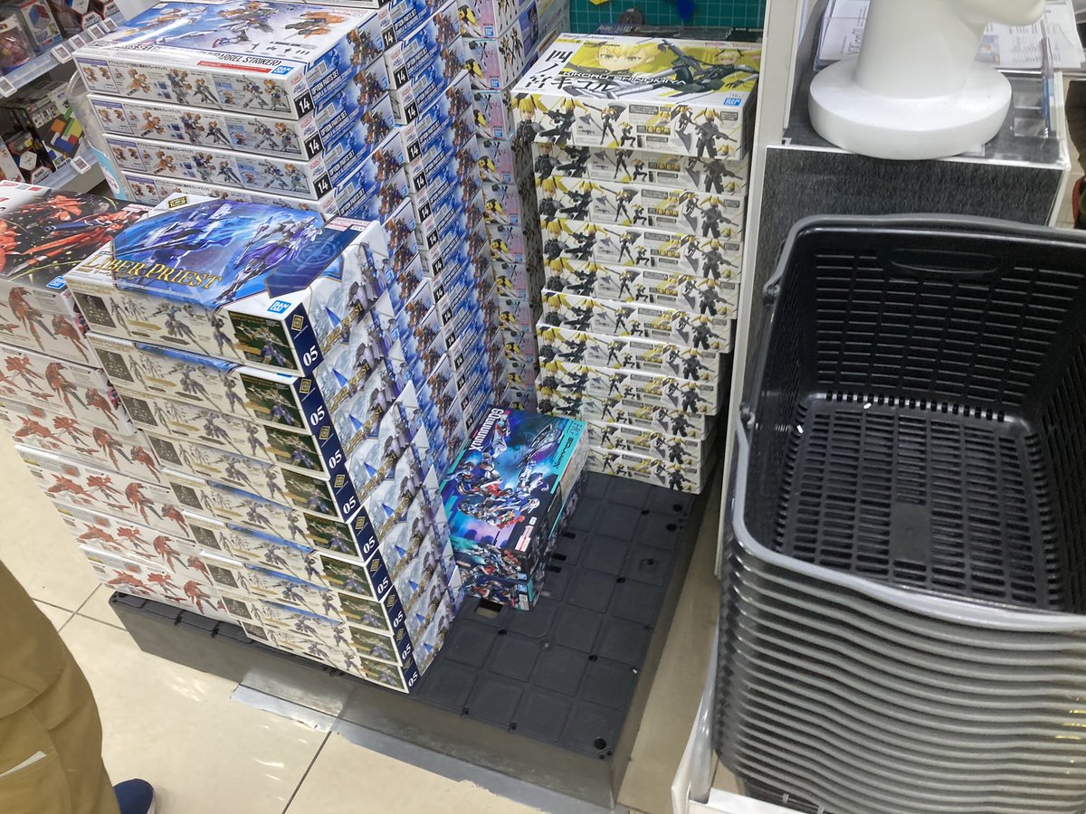 ヾ(*・ω・)ノ｡oO（お買い物、ありがとうございます！）