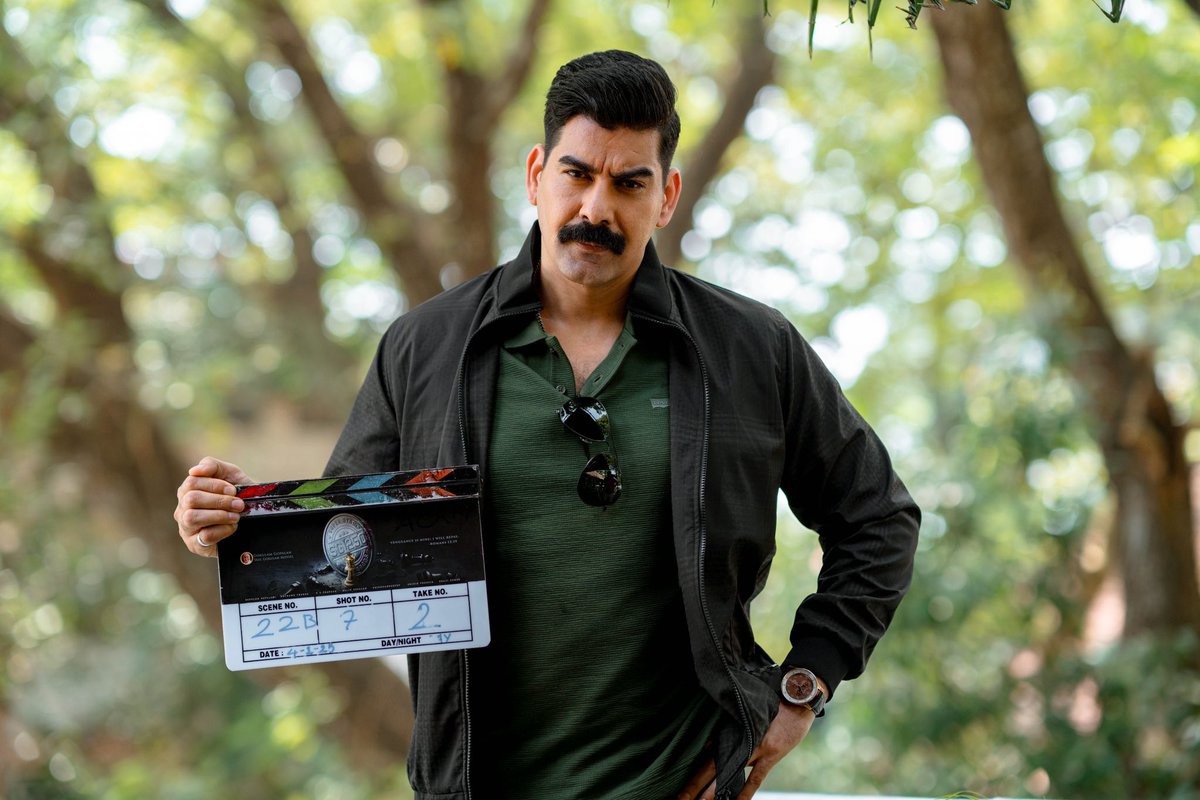 Kabirduhansingh's tweet photo. The Rumours are true ….Get Ready for my next Big thing !!

#SG250 #Ottakomban 

@TheSureshGopi
@GokulamGopalan
#VCPraveen #BaijuGopalan
#Krishnamoorthy
#Mathewsthomas
#Shajikumar #Kalaikingson
#FrancisShibin 
@GokulamMovies https://t.co/tE2j3gULKX