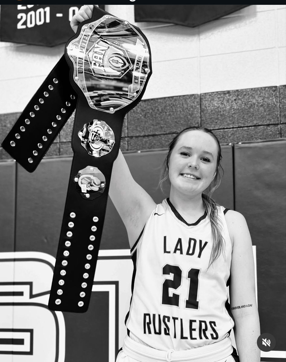 <a href="/a_youngblood4/">Avery Youngblood</a> had a good night on the court! She helped the Lady Rustlers win against Belgrade. She finished with 18pts 6rebs with 4 3’s. She also won player of the game and was interviewed! Way to go girl! <a href="/CrownWBB/">Crown College Women's Basketball</a>