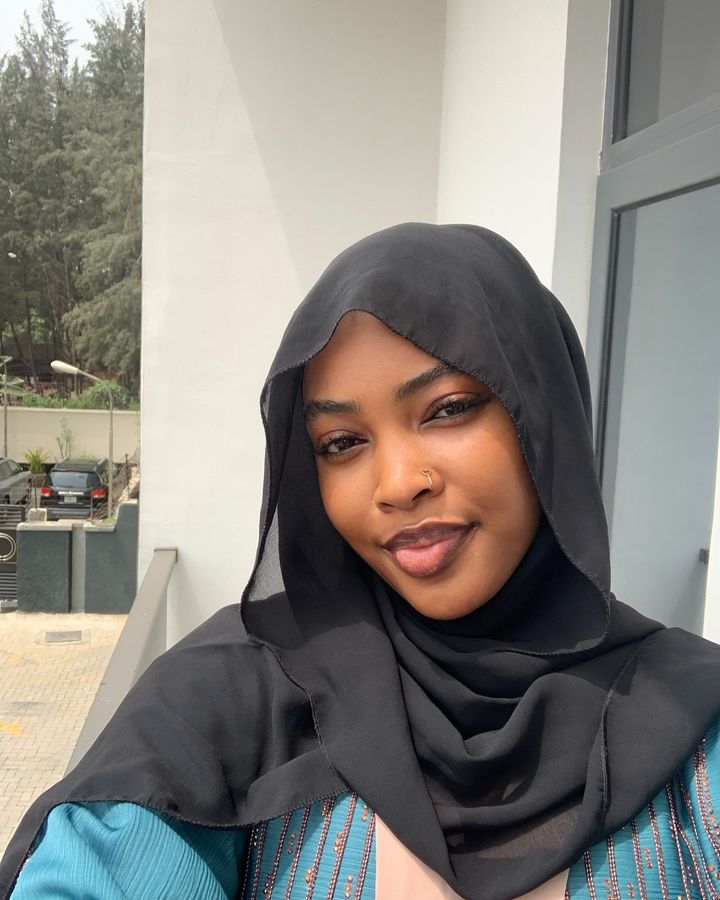 I need a Twitter boyfriend 😌😇.