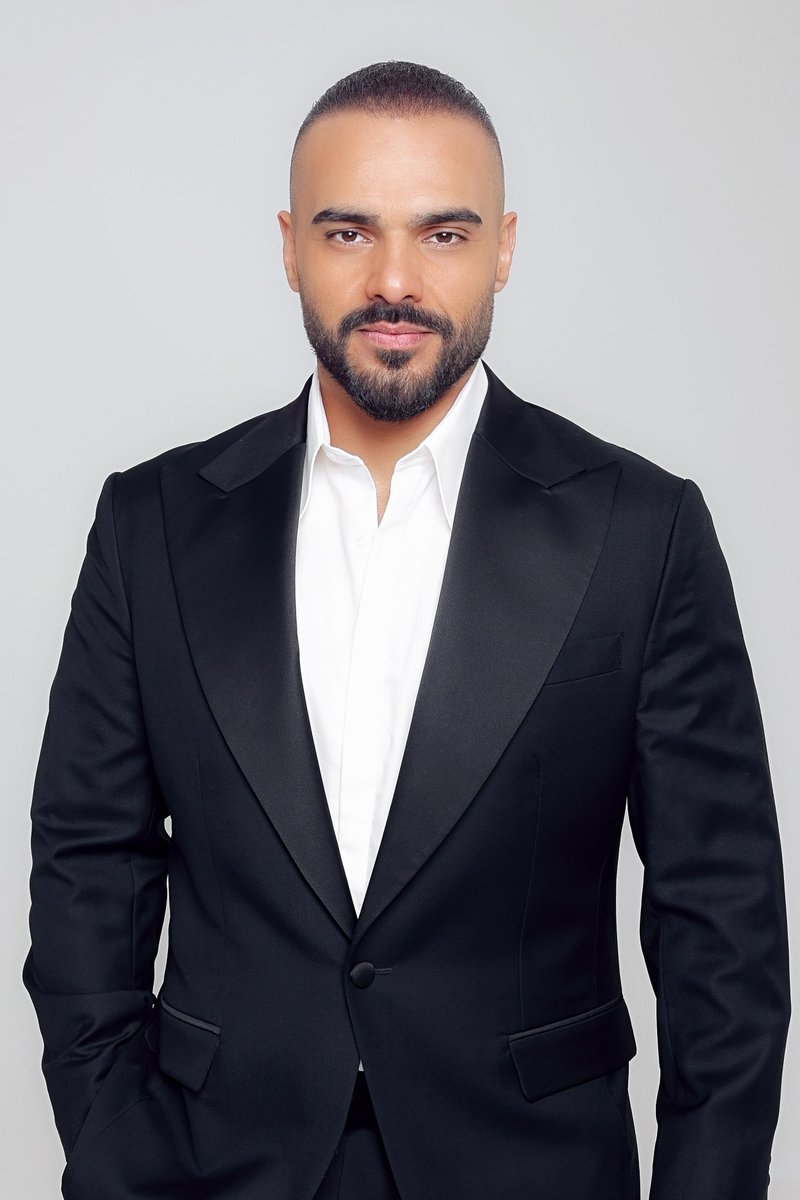 خاص بالفيديو- جوزيف عطية العاشق الولهان في جديده "هوس"
 bisara7a.com/?p=273223 

<a href="/josephattieh/">Joseph Attieh</a> <a href="/BassamAlTurk/">Bassam AlTurk</a> <a href="/RamChalhoub/">Rami Chalhoub</a> <a href="/jmlysnmusic/">Jamal Yassine</a> 

#جوزيف_عطية