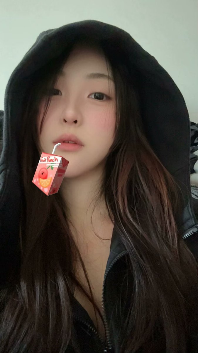 Painful.冰 tweet media