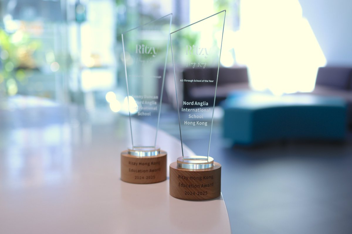NAISHongKong's tweet image. We're proud to be named "All-Through School of the Year 2024/25" by Ritzy Hong Kong, voted by over 20,000 readers! 🎉 Our Principal, Mr. Duncan, also received "Principal of the Year – All-through." Thank you for your support as we continue to excel! #NAISHongKong