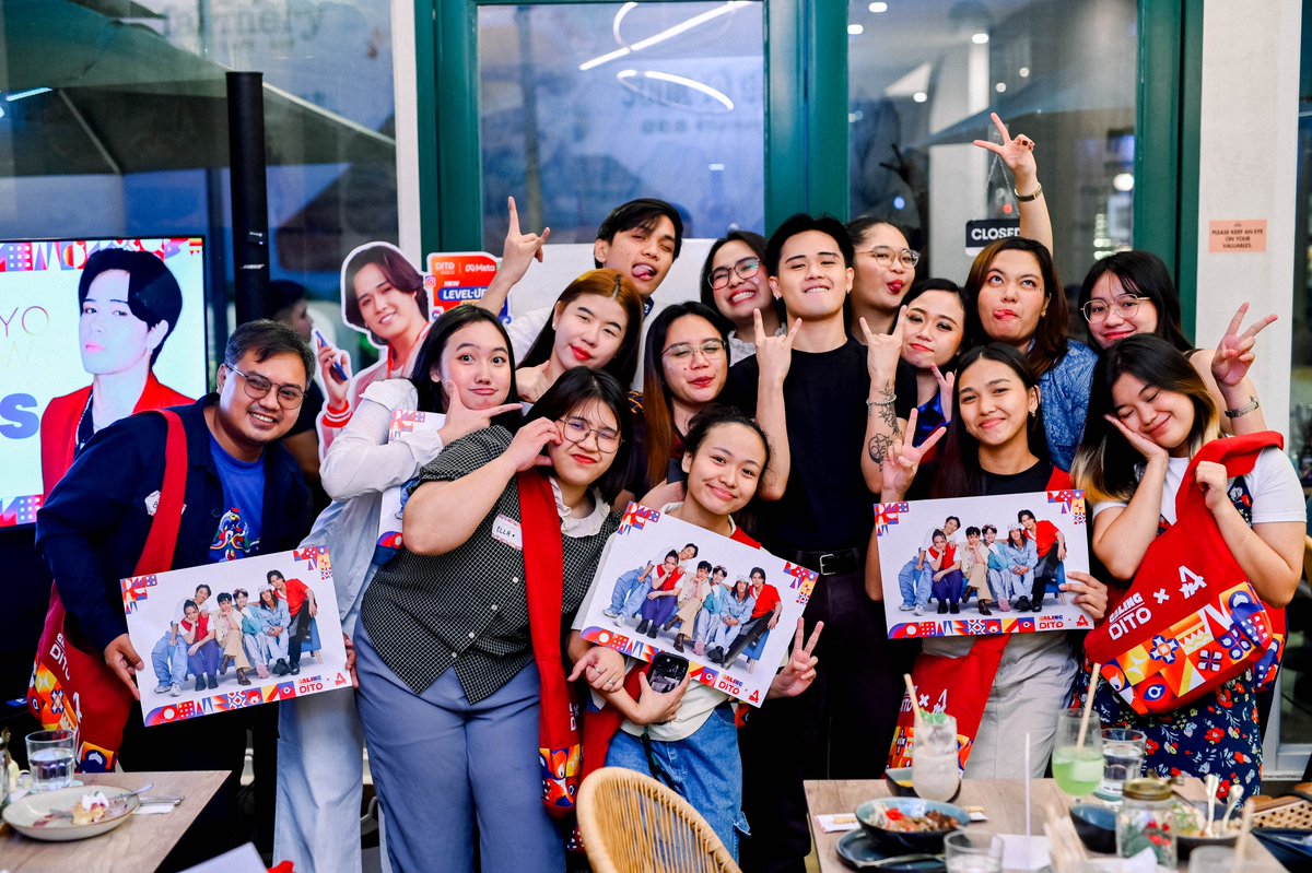 AgilasOfficial's tweet photo. MANIFESTATION WITH DEDICATION WORKS! โจ๐ช๐ผ
Years ago, @AlasDaGreat wrote "kaya naman... internet please pakibilis" in DON'T PLAY WITH ME. Now, #DITOxALAMAT makes it a reality. ๐ค๐ฝ
Maraming salamat sa fast internet connection & sa connection na nabuo nitong gabing ito, DITO โค๏ธ๐๐ https://t.co/2gMywhaiot