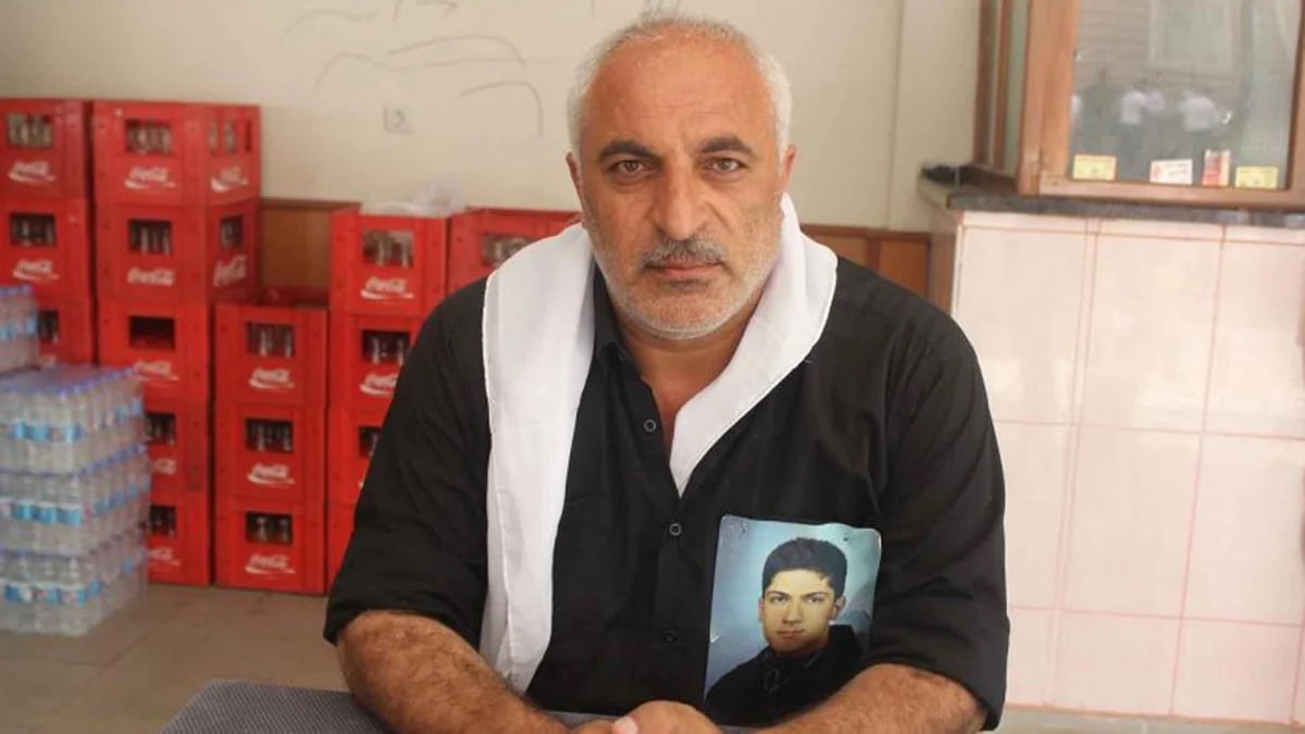 Milli Savunma Bakanlığı, PKK tarafından şehit edilen iki askerin ailesine ödediği tazminatı fazla bularak dava açtı ve kazandı.

Irak’ın kuzeyinde 2015 yılında bölücü terör örgütü PKK tarafından kaçırılan ve 5.5 yıl esir tutulduktan sonra şehit edilen er Müslüm Altıntaş’ın ailesi