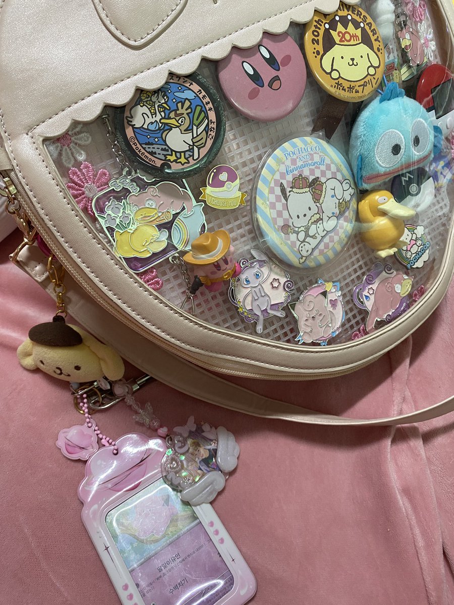 cleffemily's tweet photo. proud to present…… my ita bag 💖🎀🩵 https://t.co/84xiZGa2rJ