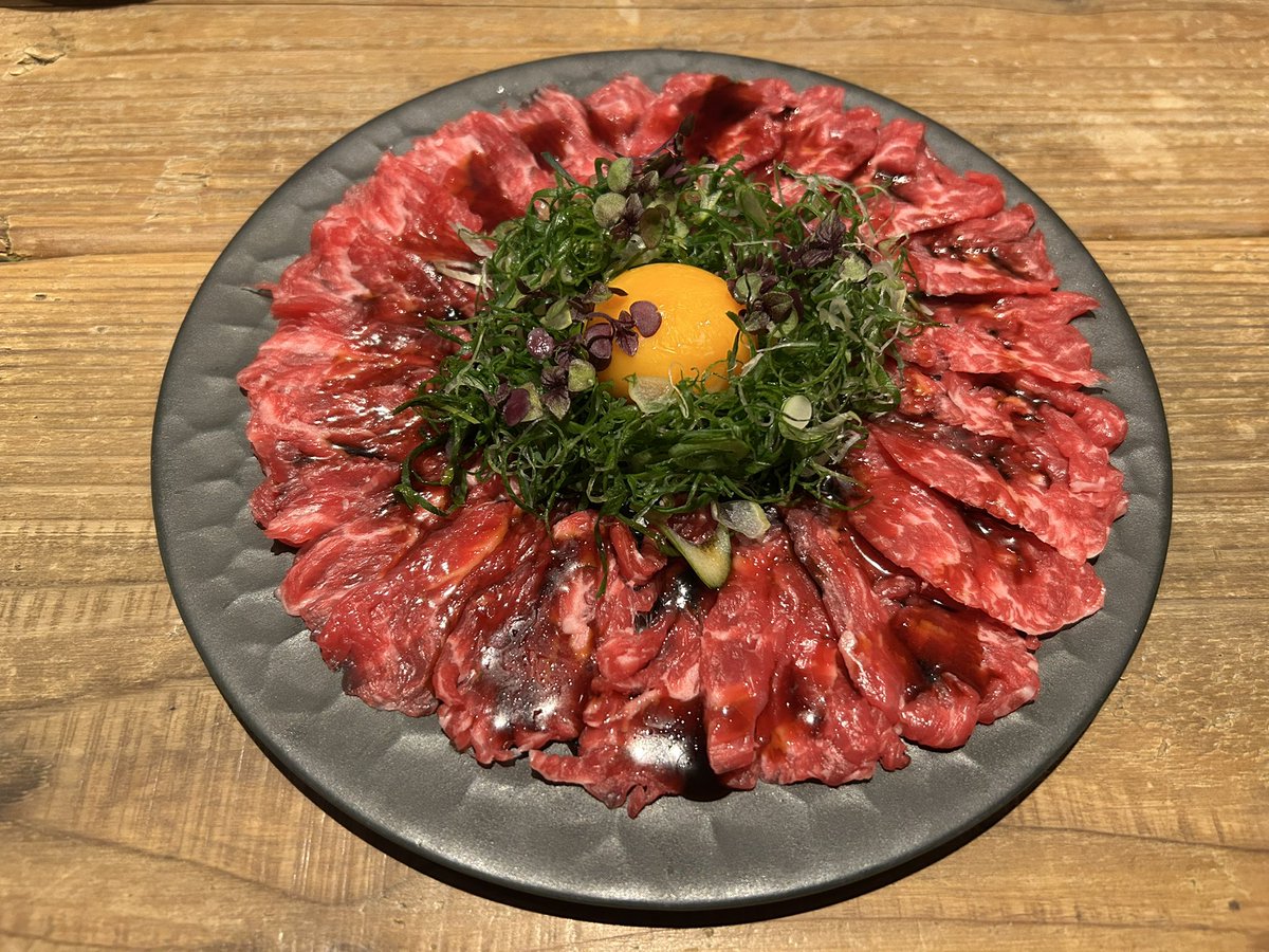 Shougo0789's tweet photo. ユッケ最高😋 https://t.co/ibR0M84yZP
