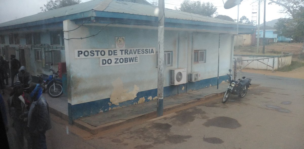 SChingati's tweet photo. 4/4 #PassportControl
Your passport should be valid for atleast 6 months before expiration & will be stamped 6 times at the following border posts
#Mwanza (Malawi) & #Zobue (Mozambique)
#Cuchamano (Mozambique) & #Nyamapanda (Zimbabwe)
#Plumtree (Zimbabwe & Botswana) https://t.co/PRmNQcRKCJ