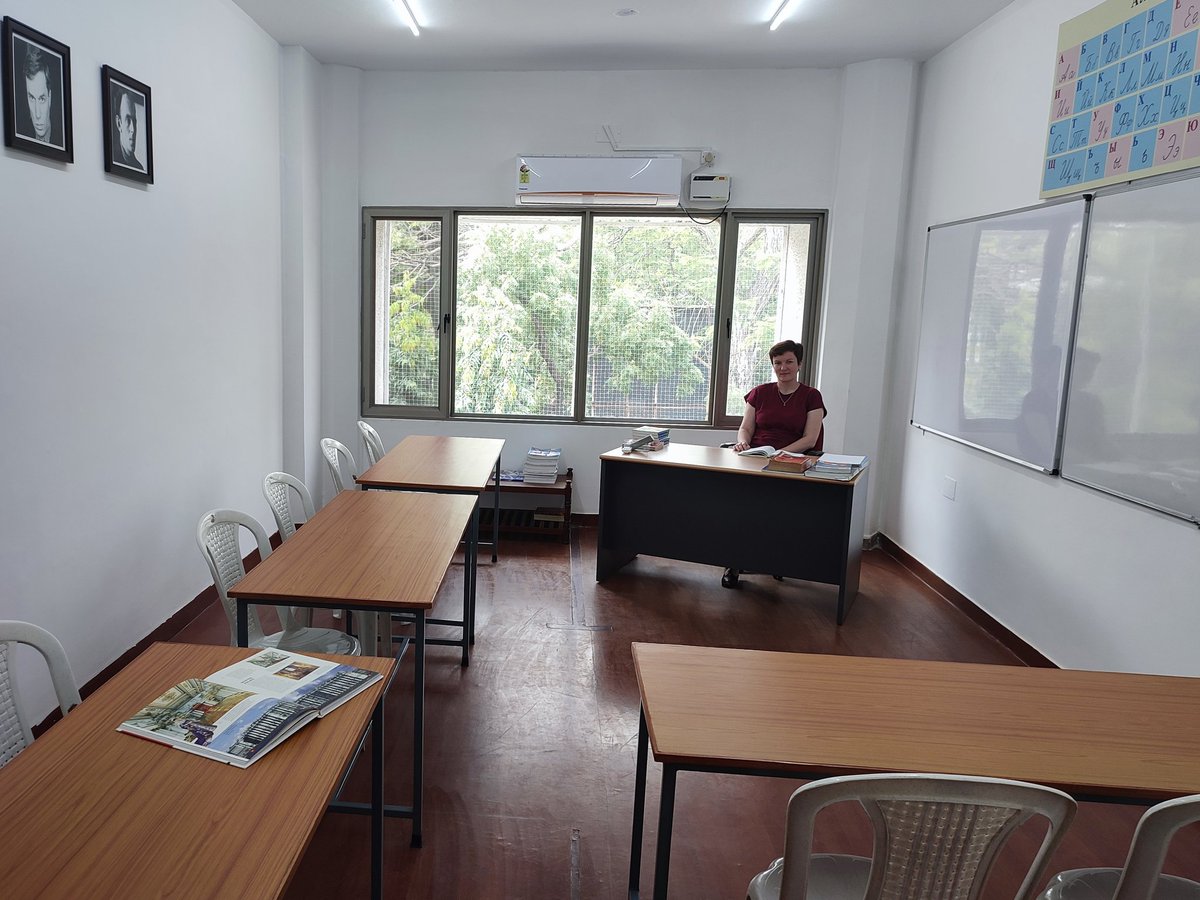 ruscult_chennai's tweet image. 📣Join Russian Language Batch for Beginners (A1.1)!

 📅Dates: 24th January - 16th April
⏰ 6:30 PM - 8:30 PM
✔️Wednesday &amp;amp; Friday
📍#RussianHouseChennai

New Year, New You!  Enroll Now! 
🌐goo.gl/AASDfv

#Russian #RussianLanguage #RussianLanguageChennai #Chennai