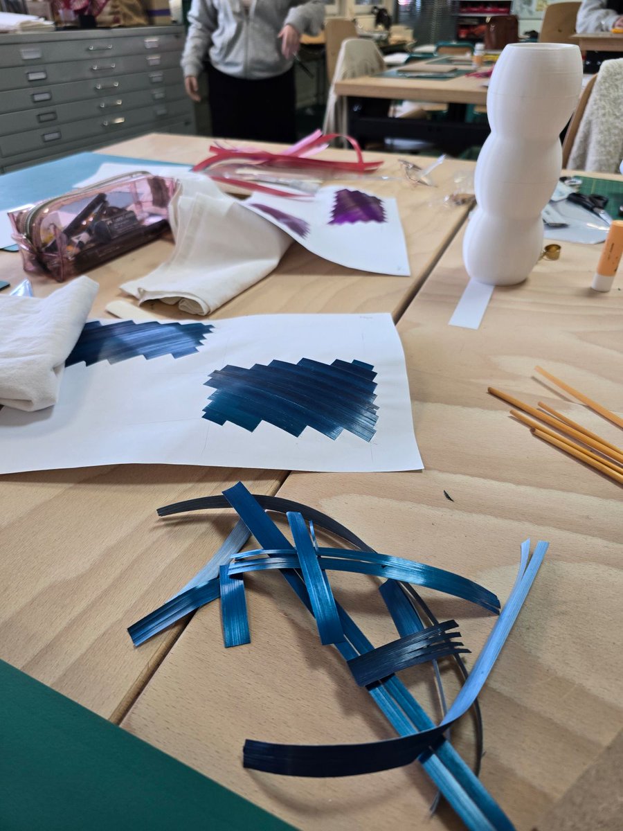 Lycée polyvalent Nelson Mandela Poitiers tweet media