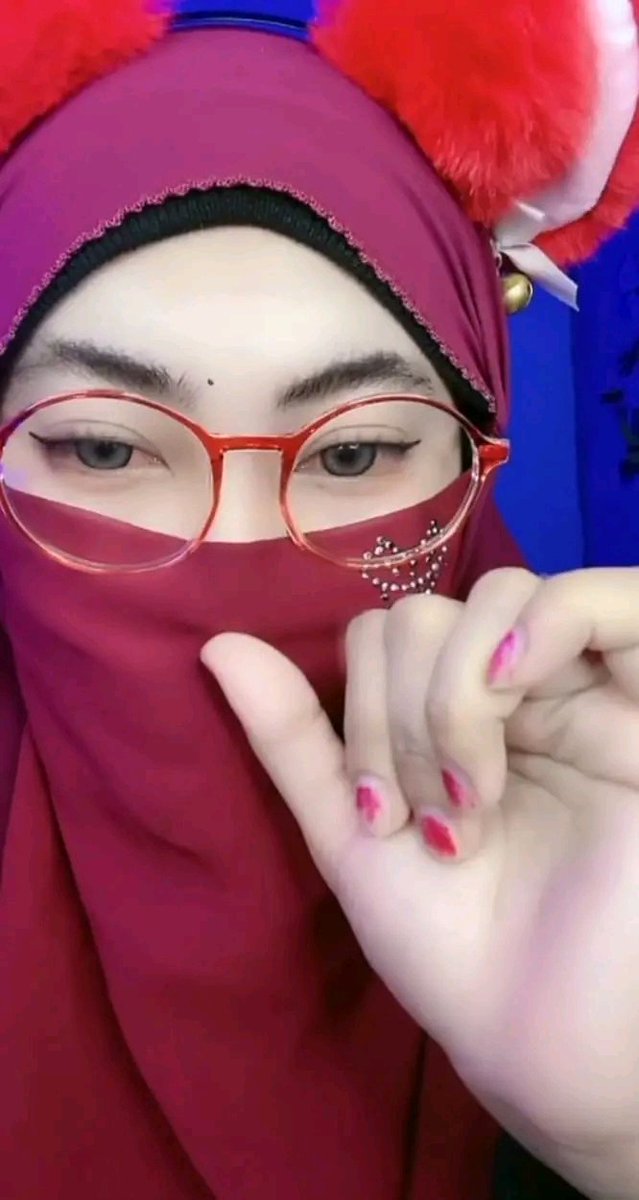 DiahDiahbjb25's tweet photo. Beo tuh apa ada yang tau gaz https://t.co/4wtS5D8i0T
