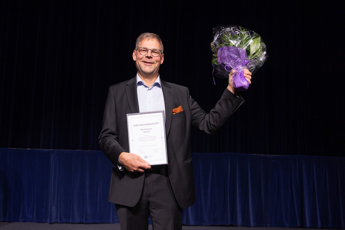 Vuoden rakennuttajakonsultiksi Pekka Romppanen Indepro Oy:stä. 

Paljon onnea 💐

Lue lisää👉 rakli.fi/rakli-tiedotta…

#rakennuttaminen2025