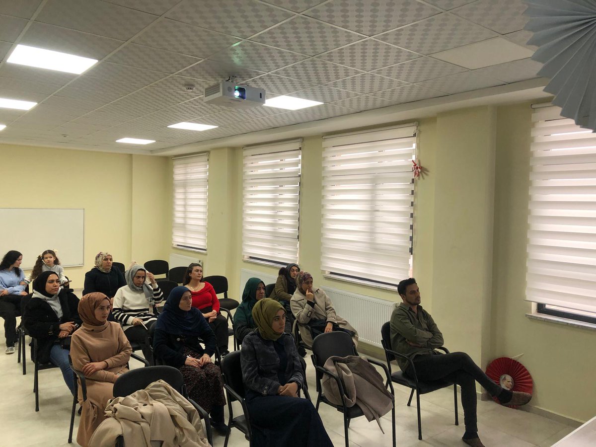 Şehit Eren Bülbül Anaokulu velileri ve çalışanlarına verilen Diyabet Farkındalık eğitiminden kareler
<a href="/tcmeb/">Millî Eğitim Bakanlığı</a>
<a href="/Yusuf__Tekin/">Yusuf Tekin</a>
<a href="/meb_dhgm/">Destek Hizmetleri Genel Müdürlüğü</a>
<a href="/omurfatih/">Ömür Fatih Karakullukçu</a>
<a href="/mebisgb/">İşyeri Sağlık ve Güvenlik Birimi Daire Başkanlığı</a>
<a href="/ozkan_meb/">Özkan AVCI</a>
<a href="/gun_aziz/">Aziz Gun</a>